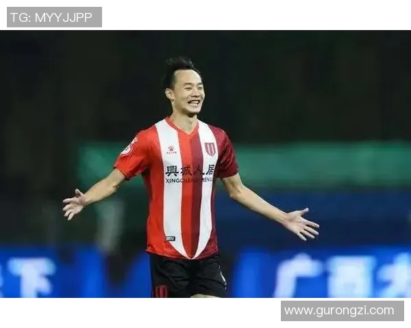 成都网球队团队协作引发热议球员间配合与信任的挑战与思考